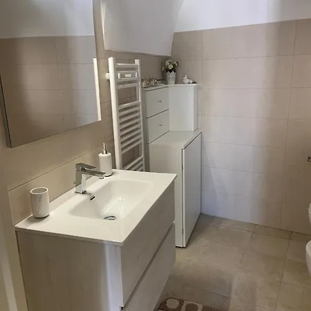 Casa Lori Apartment